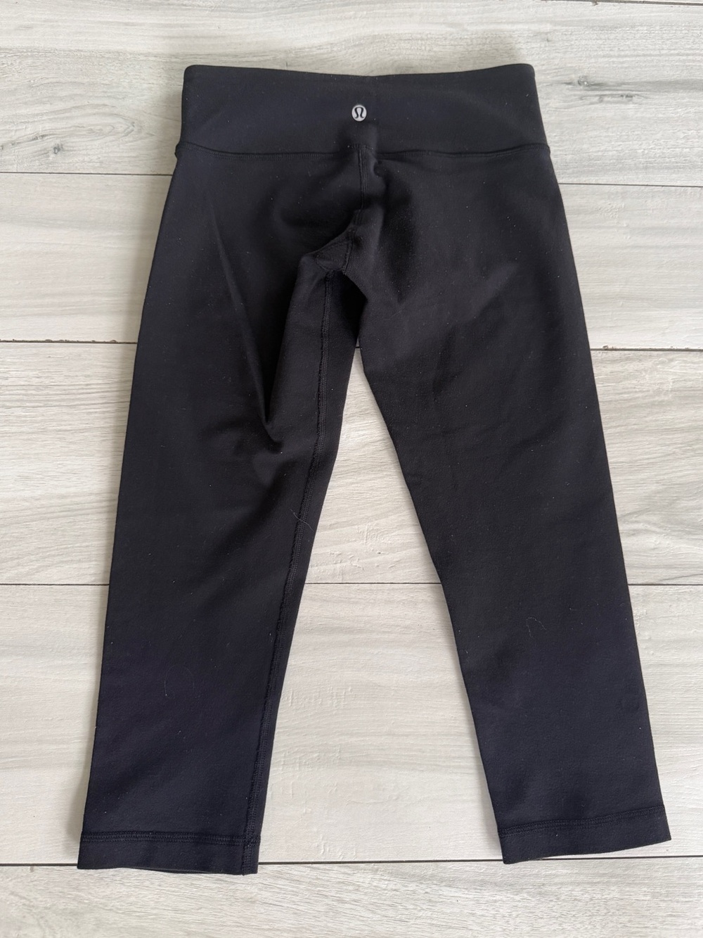 Lululemon Wunder Under Reversible Crop Leggings – Black – Size 6